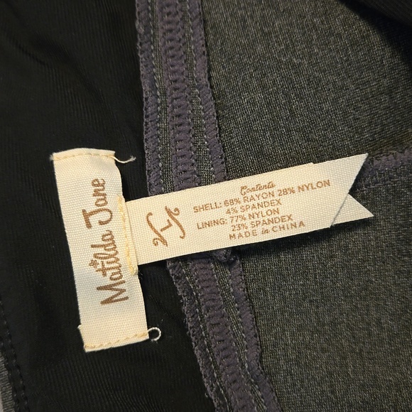 Matilda Jane Grey Casual Leggings, Women's Size Large, Excellent Condition - Picture 5 of 9